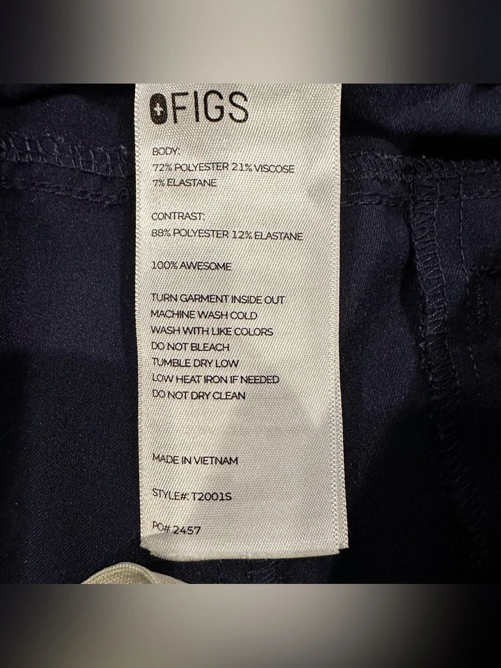 Figs Matching Navy Scrub Set: Axim Pants & Leon Top Both Size Medium